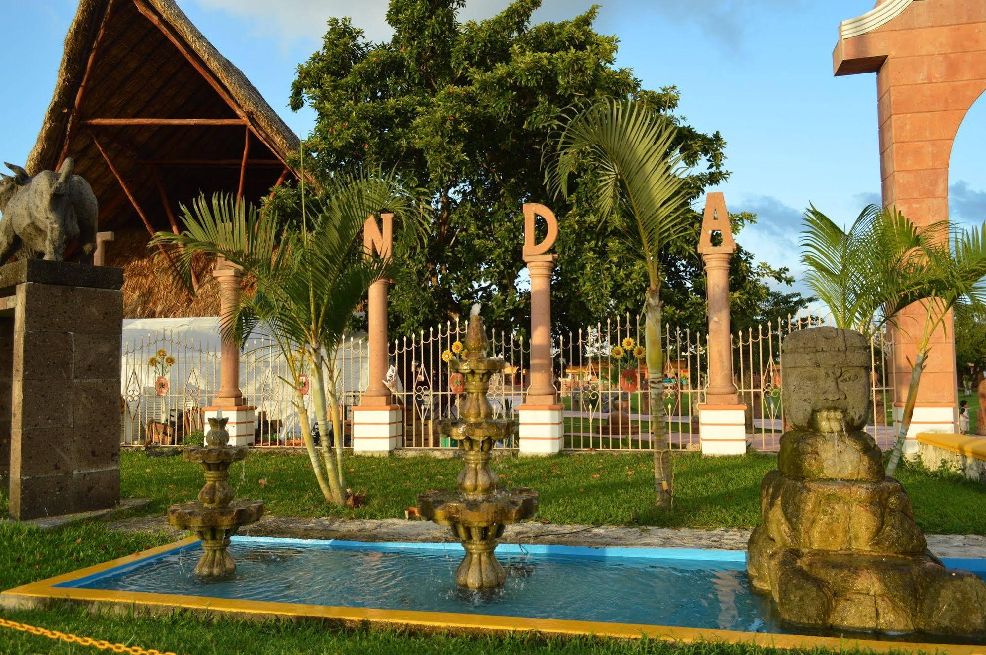 Hotel Hacienda Ixtlan Cozumel Exterior foto